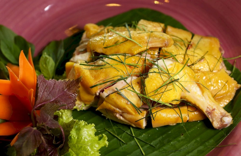 Món cà sáy luộc đặc trưng